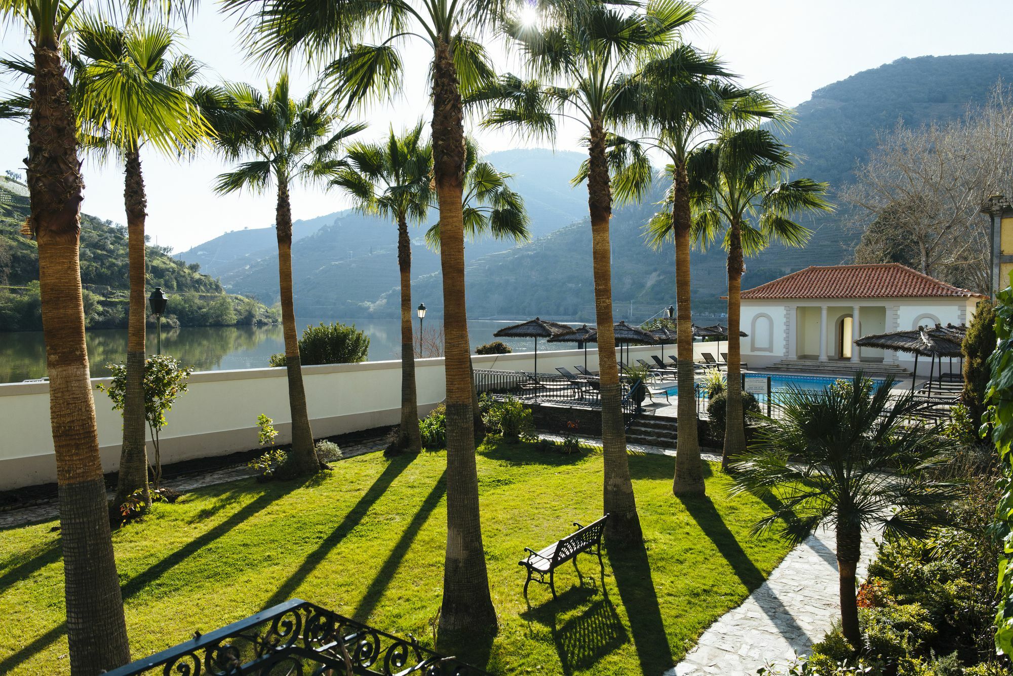 Hotel The Vintage House - Douro Pinhão Exteriér fotografie A view of the resort